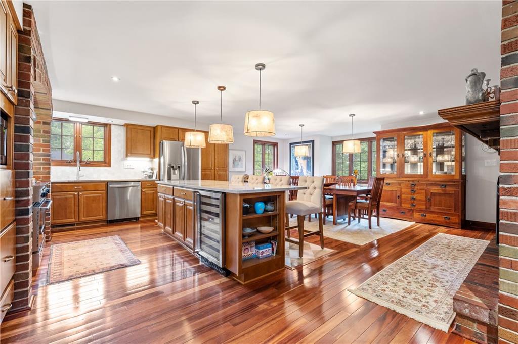 13 Churchill Road Pittsburgh, PA 15235 - Photo 8 of 30 Gallery Image 8