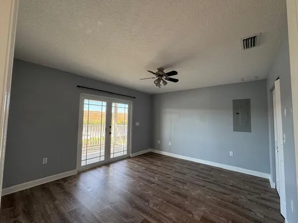 $2,350 | 4334 Highway 441, Unit 17, Okeechobee, FL 34974