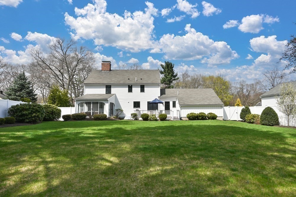 24 Indian Tree Lane Reading, MA 01867 - Photo 32 of 38
