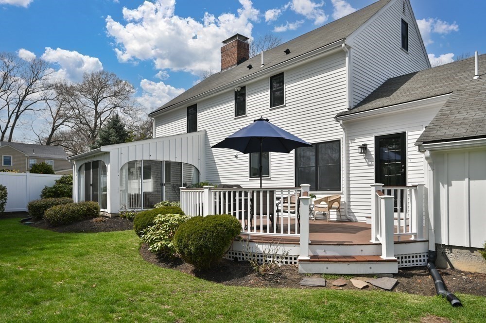 24 Indian Tree Lane Reading, MA 01867 - Photo 33 of 38