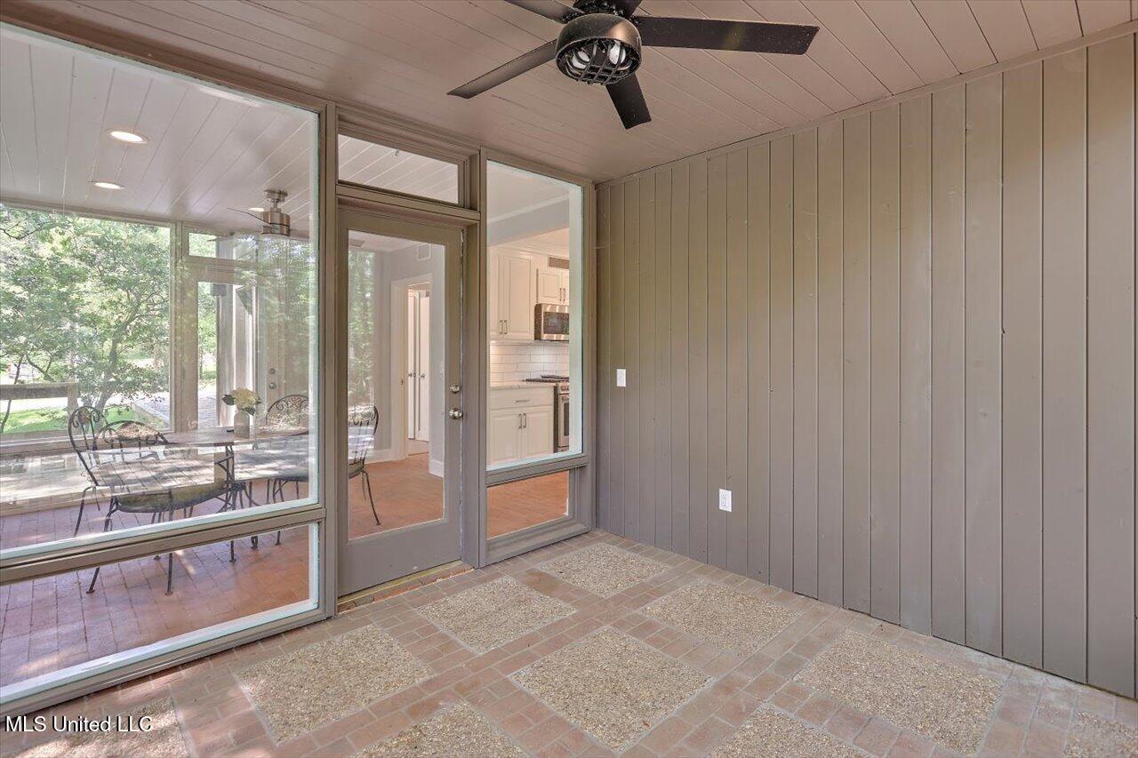 1844 Eastover Drive Jackson, MS 39211 - Photo 15 of 42 23-1844 Eastover Dr