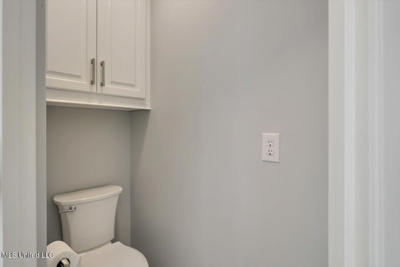 1844 Eastover Drive Jackson, MS 39211 - Photo 17 of 42 25-1844 Eastover Dr