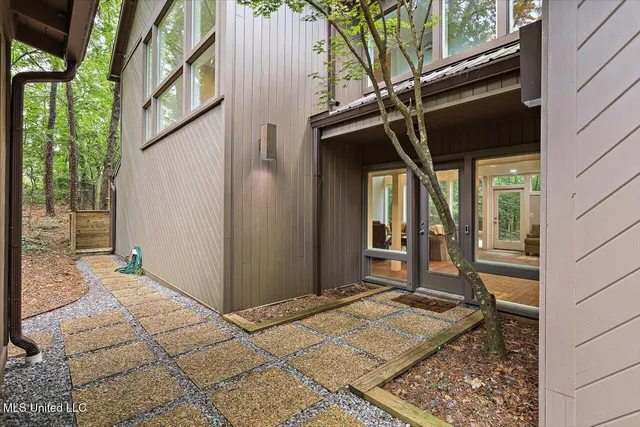 $500,000 | 1844 Eastover Drive, Jackson, MS 39211