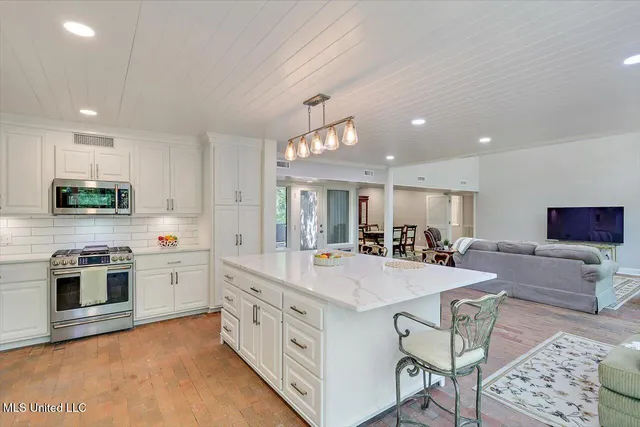 $500,000 | 1844 Eastover Drive, Jackson, MS 39211