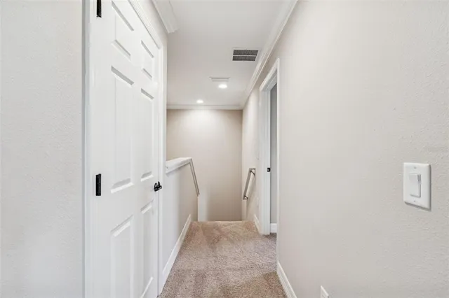 $605,000 | 345 Villa Corte Drive, Lutz, FL 33549