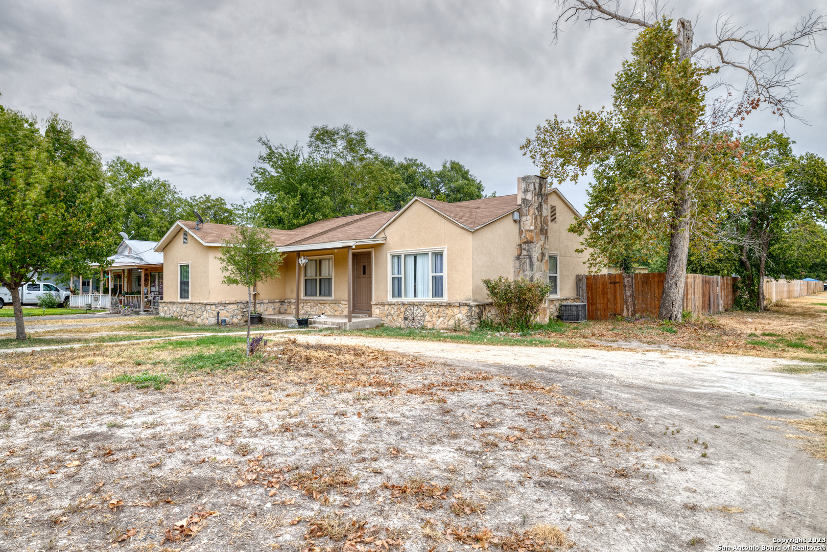 501 East Mesquite St  