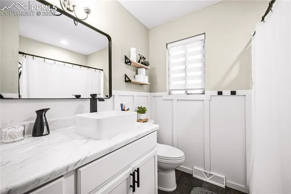 $230,000 | 1810 Jones Avenue, Pueblo, CO 81004