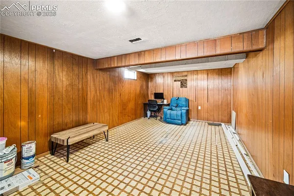 $230,000 | 1810 Jones Avenue, Pueblo, CO 81004