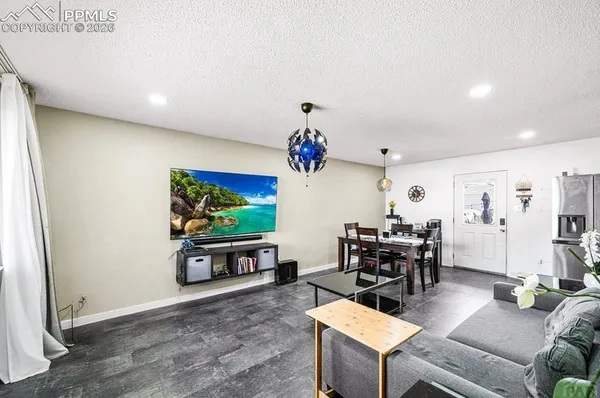 $230,000 | 1810 Jones Avenue, Pueblo, CO 81004
