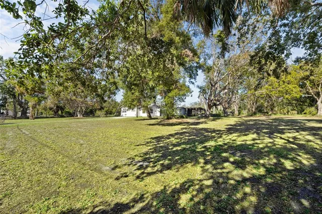 $325,000 | 611 29th Street East, Bradenton, FL 34208