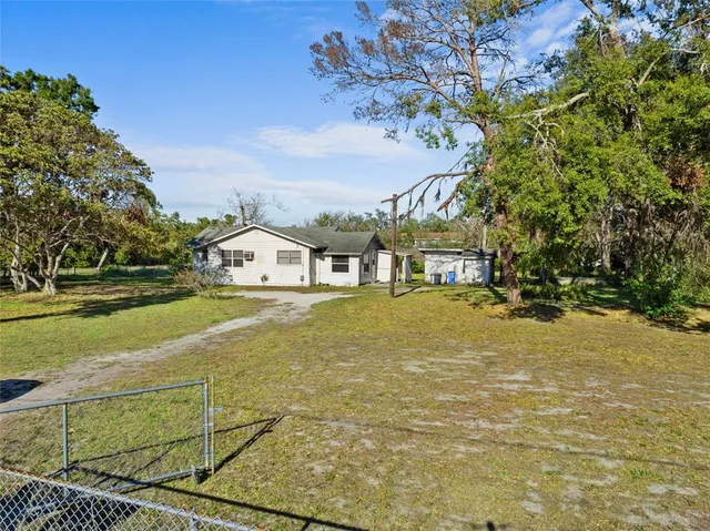 $325,000 | 611 29th Street East, Bradenton, FL 34208