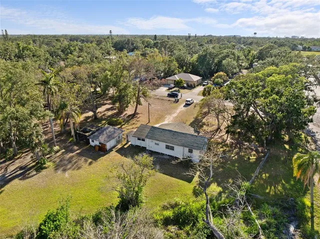 $325,000 | 611 29th Street East, Bradenton, FL 34208