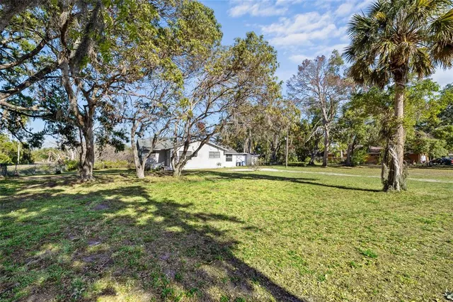 $325,000 | 611 29th Street East, Bradenton, FL 34208