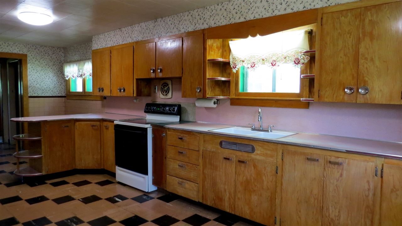 650 Clarendon Road Wallingford, VT 05773 - Photo 11 of 35 Gallery Image 11