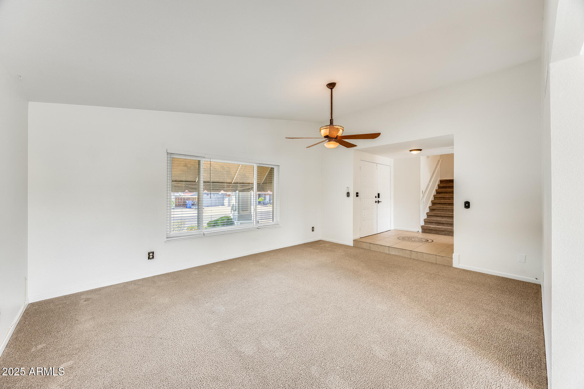 1929 East Redfield Road Phoenix, AZ 85022 - Photo 9 of 58 9
