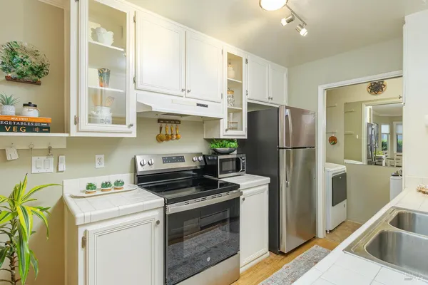 $499,000 | 305 Silvio Lane, Novato, CA 94947