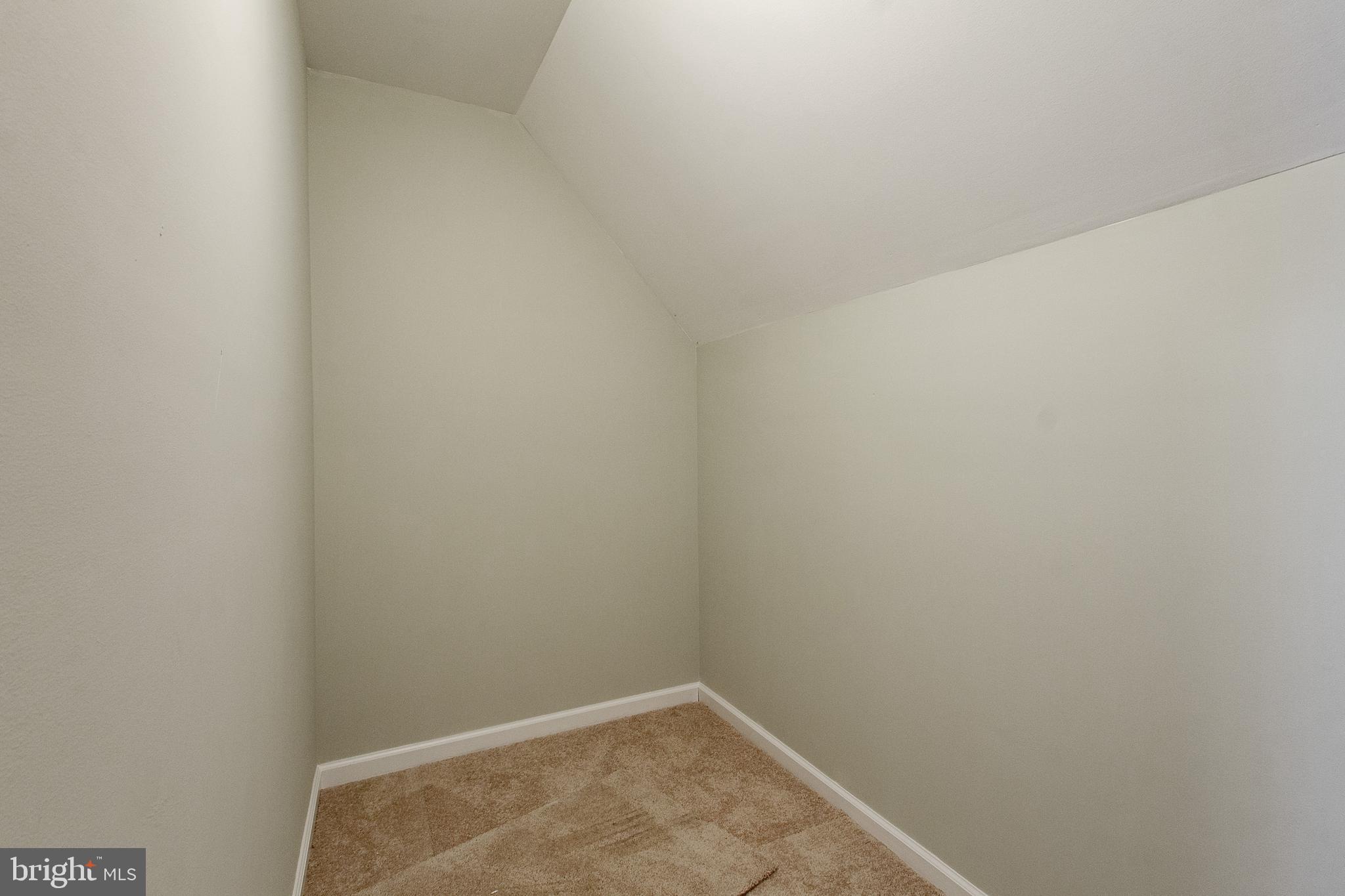 429 Twin Arch Road Mount Airy, MD 21771 - Photo 31 of 41 Gallery Image 31