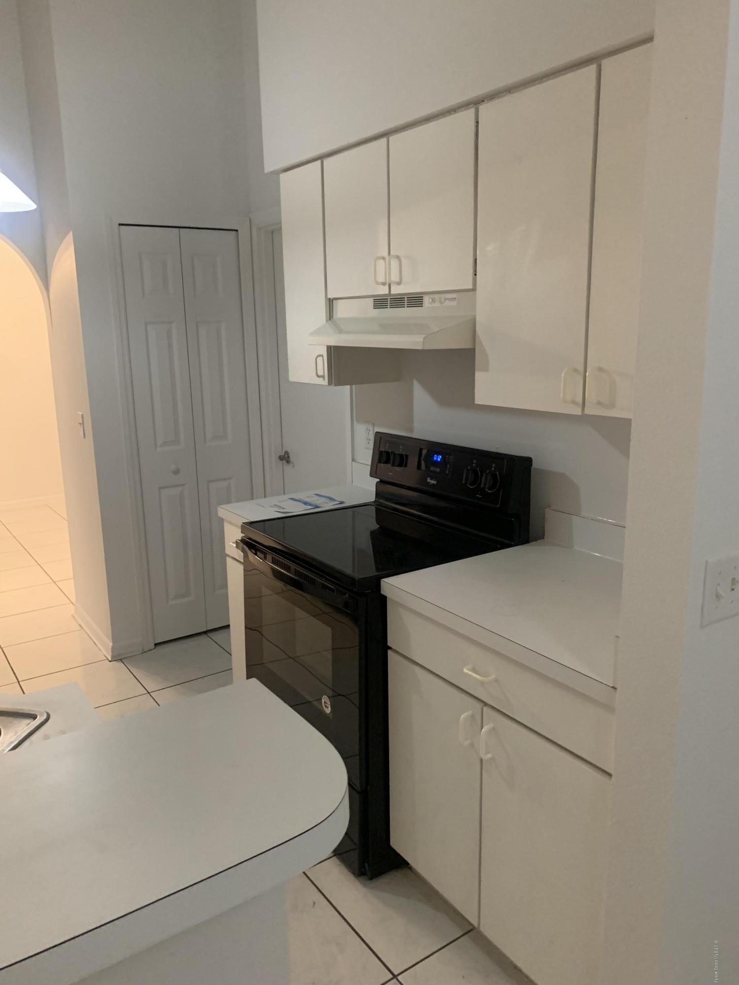 2023 Lansing Street Melbourne, FL 32935 - Photo 6 of 13 Kitchen