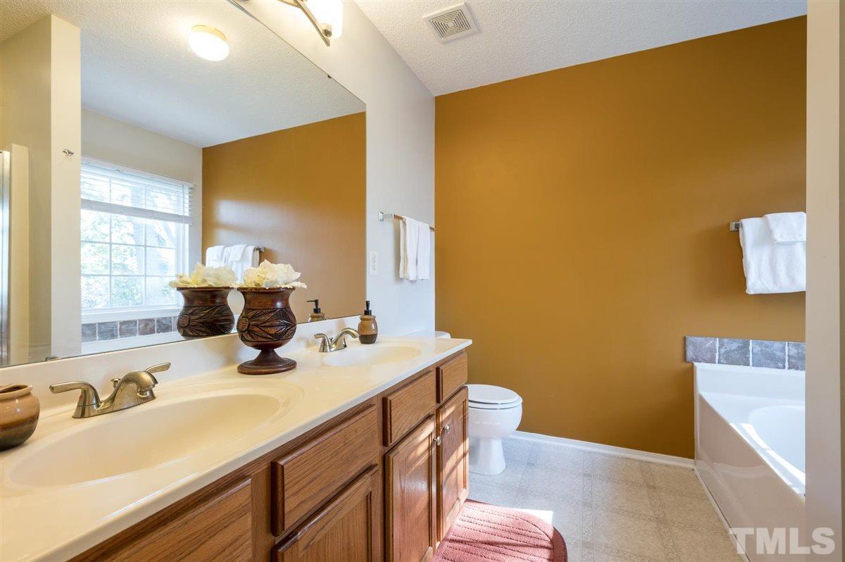 5620 Enoree Lane Raleigh, NC 27616 - Photo 19 of 28 Gallery Image 19