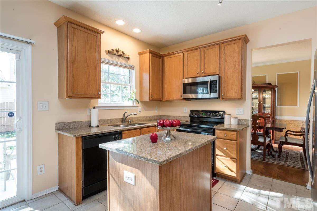 5620 Enoree Lane Raleigh, NC 27616 - Photo 10 of 28 Gallery Image 10