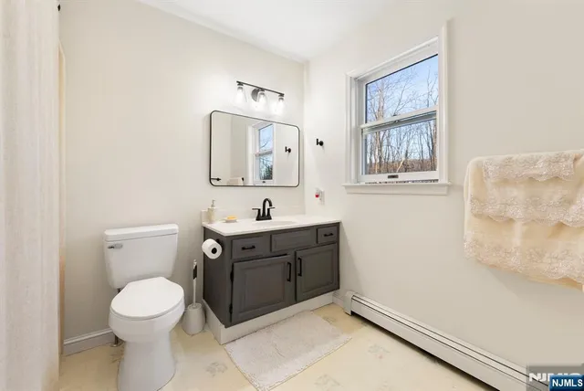 $649,000 | 2 Clover Avenue, Washington, NJ 07882