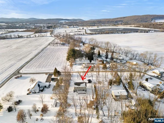 $649,000 | 2 Clover Avenue, Washington, NJ 07882