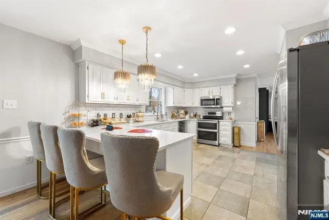 $649,000 | 2 Clover Avenue, Washington, NJ 07882