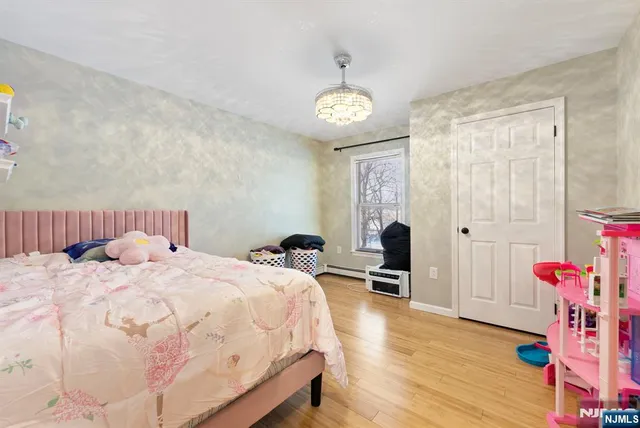 $649,000 | 2 Clover Avenue, Washington, NJ 07882