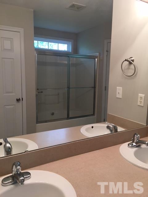2405 Pumpkin Ridge Way Raleigh, NC 27604 - Photo 14 of 25 Gallery Image 14