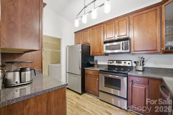 $300,000 | 16917 Doe Valley Court, Cornelius, NC 28031