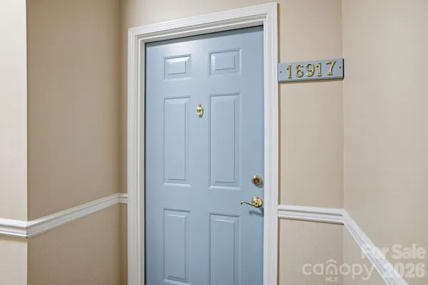 $300,000 | 16917 Doe Valley Court, Cornelius, NC 28031