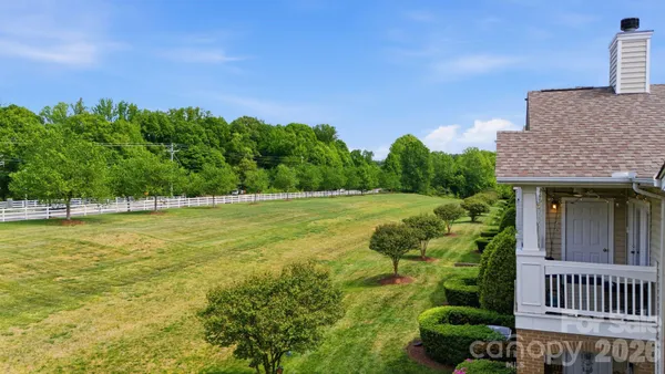 $300,000 | 16917 Doe Valley Court, Cornelius, NC 28031