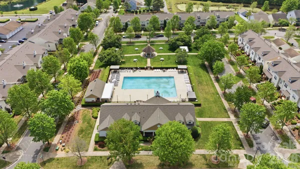 $300,000 | 16917 Doe Valley Court, Cornelius, NC 28031