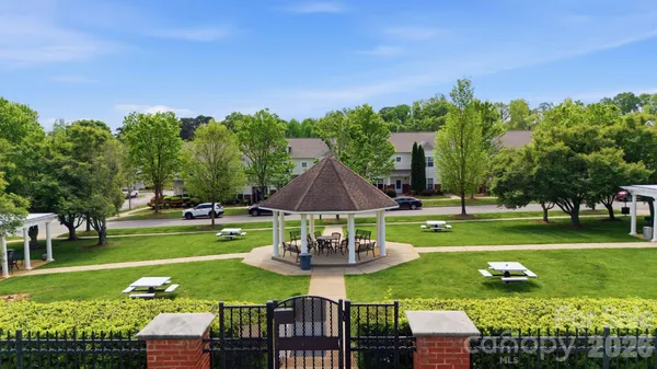 $300,000 | 16917 Doe Valley Court, Cornelius, NC 28031