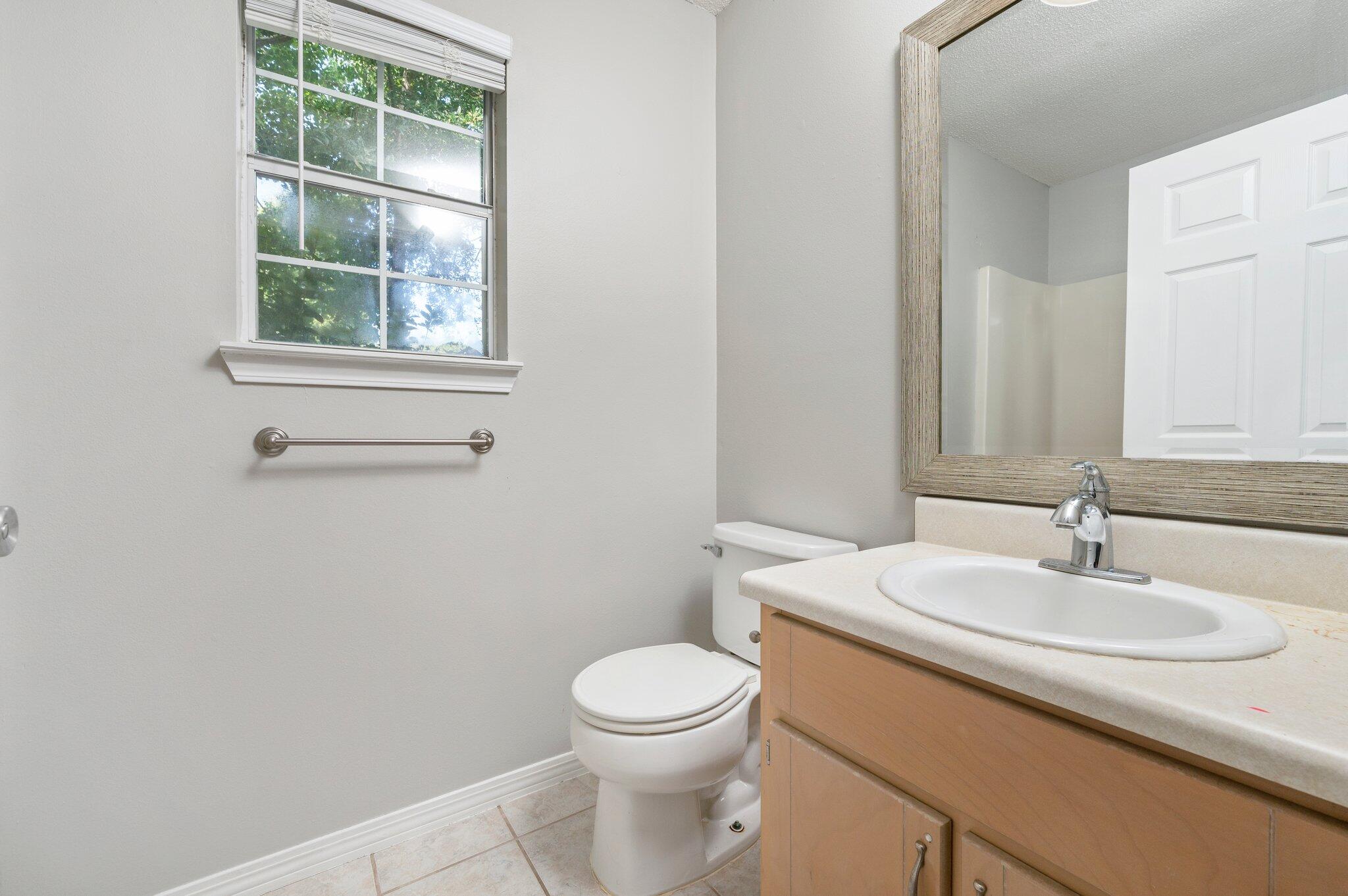 10 Flora Cove Crestview, FL 32539 - Photo 16 of 22 24-web-or-mls-10-flora-cove