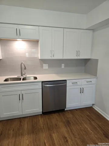 $132,500 | 231 West Silver Sands Drive, Unit 5, San Antonio, TX 78216