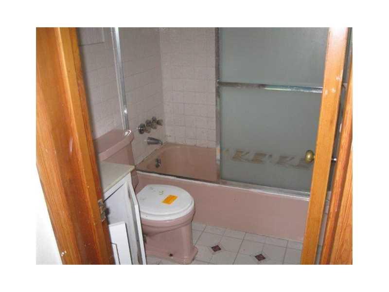 3602 Bevan Road North Versailles, PA 15137 - Photo 7 of 17 Full Bath.