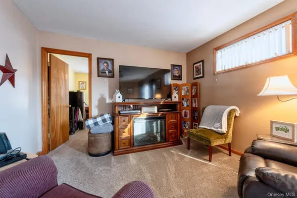 $374,900 | 11 Lay Street, Kingston, NY 12401
