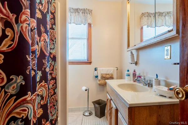 $374,900 | 11 Lay Street, Kingston, NY 12401