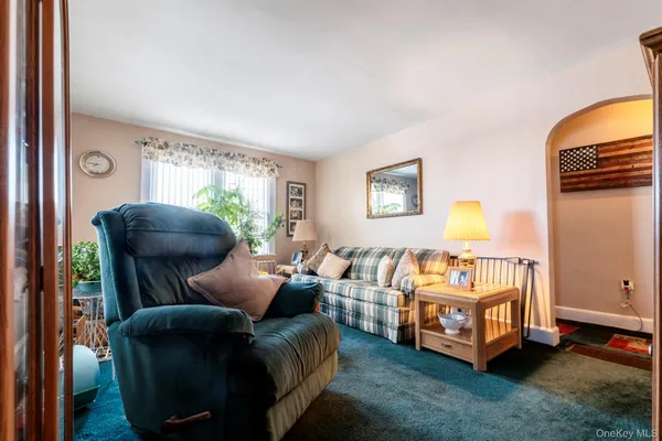 $374,900 | 11 Lay Street, Kingston, NY 12401