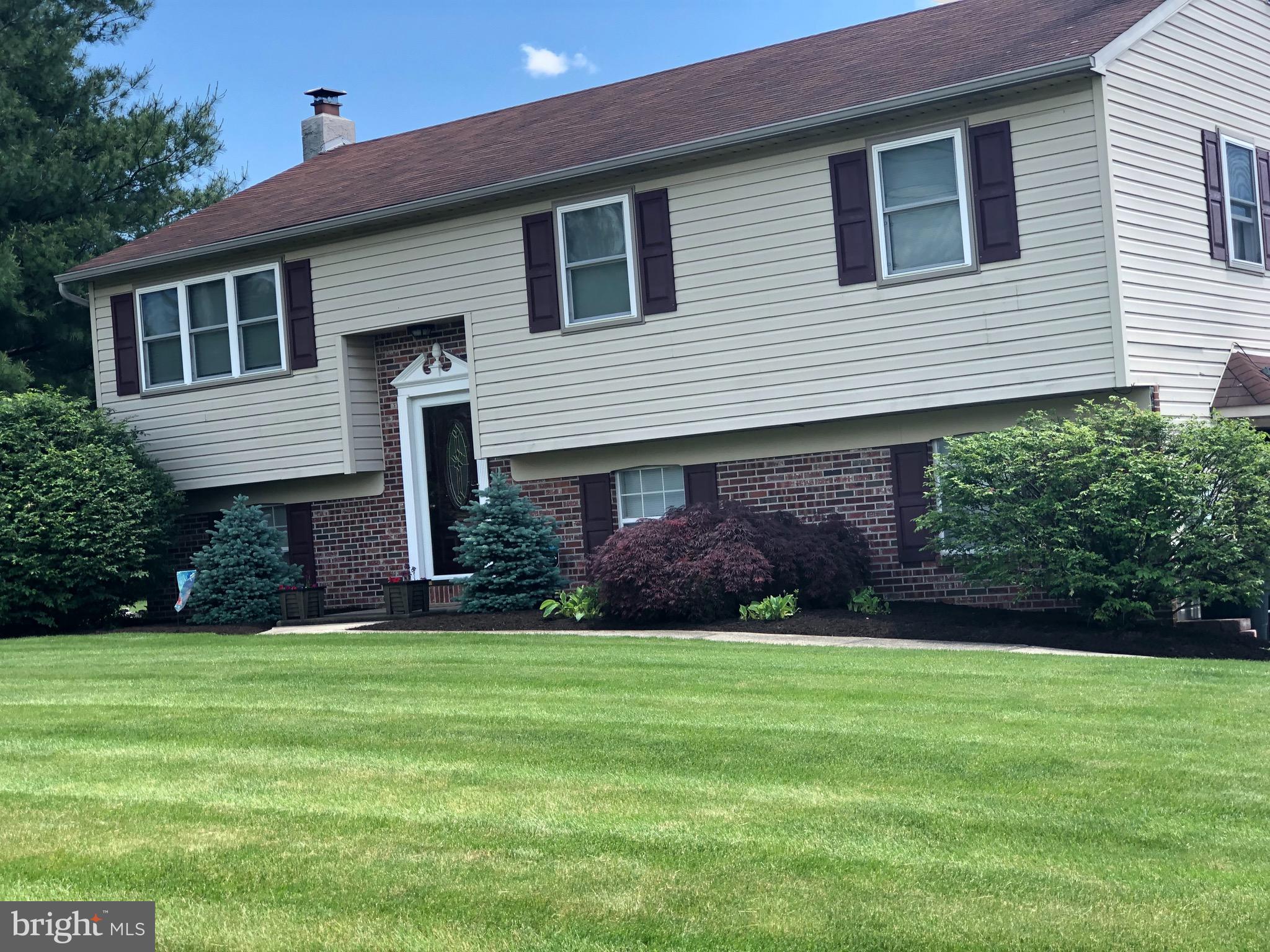109 Rhoads Road Kutztown, PA 19530 - Photo 1 of 18 Gallery Image 1