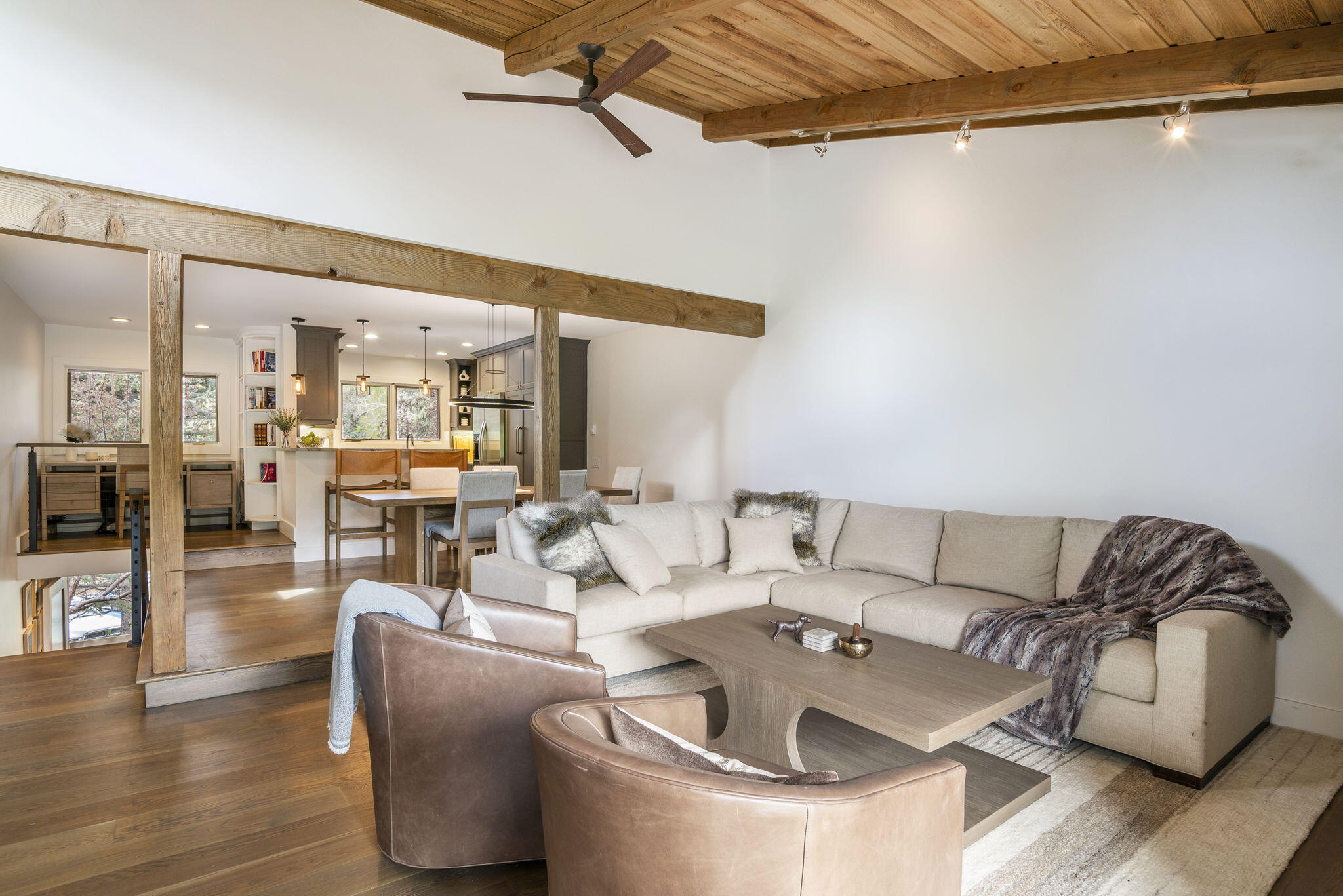 2692 Ridge Lane Sun Valley, ID 83353 - Photo 7 of 27 Family Room