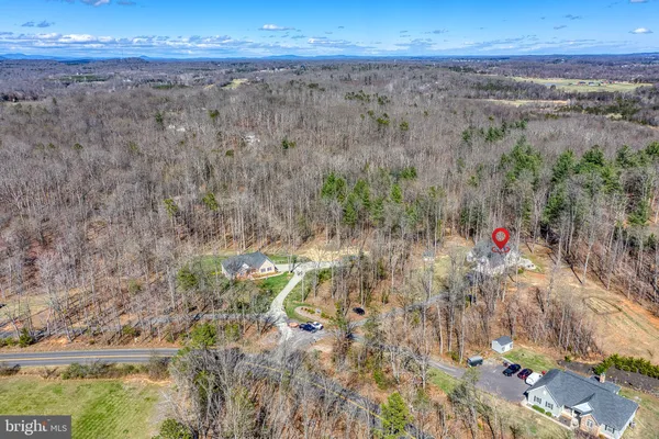 $685,000 | 10137 Lake Crest Place, Culpeper, VA 22701