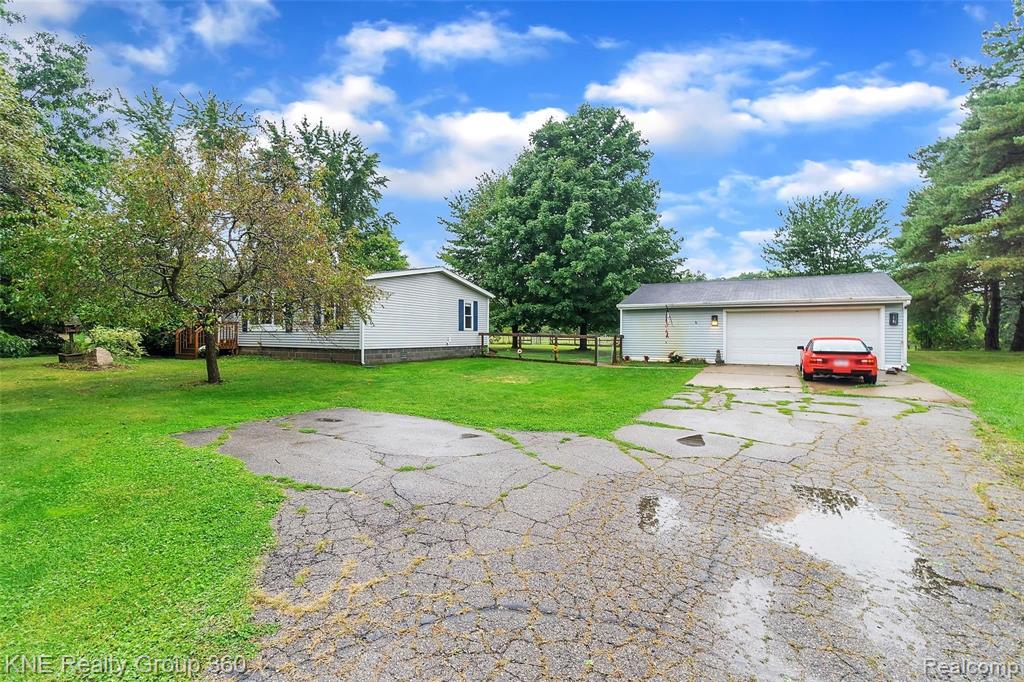 1931 North Hacker Road Howell, MI 48843 - Photo 39 of 50