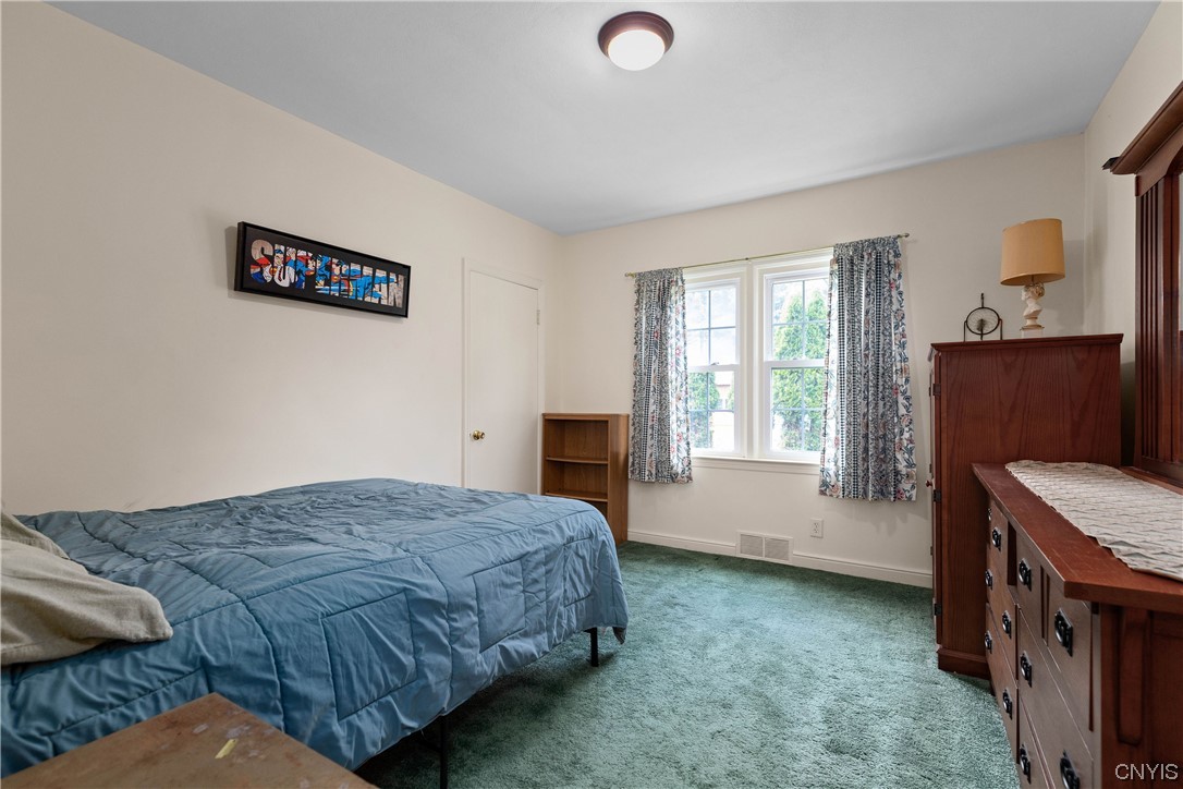 7611 River Road Lysander, NY 13027 - Photo 20 of 41