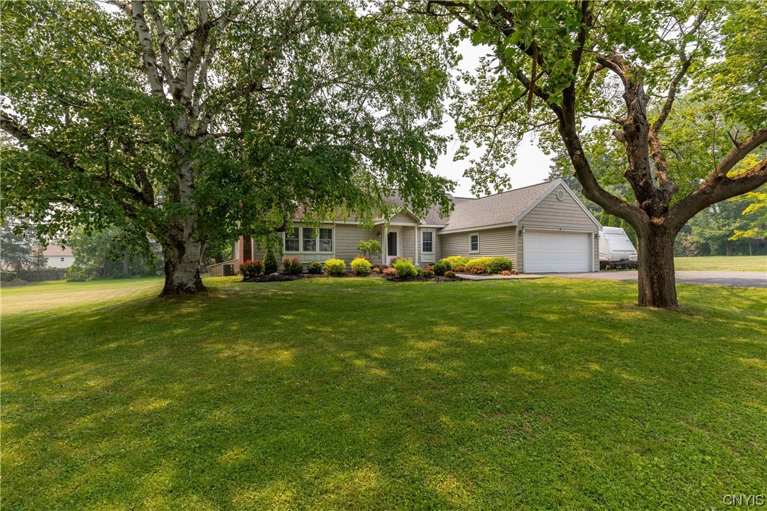 7611 River Road Lysander, NY 13027 - Photo 2 of 41