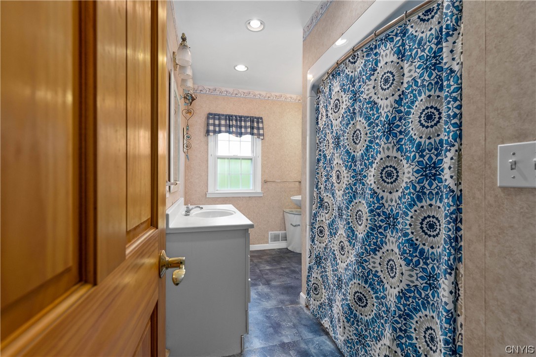 7611 River Road Lysander, NY 13027 - Photo 25 of 41