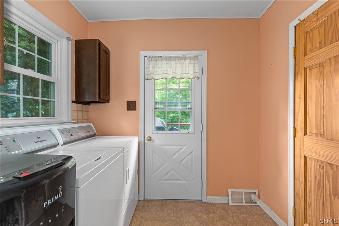 7611 River Road Lysander, NY 13027 - Photo 27 of 41