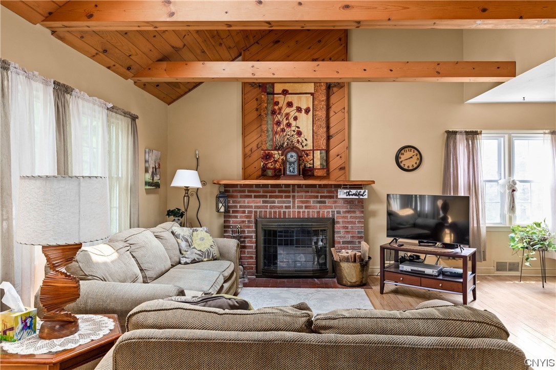 7611 River Road Lysander, NY 13027 - Photo 8 of 41