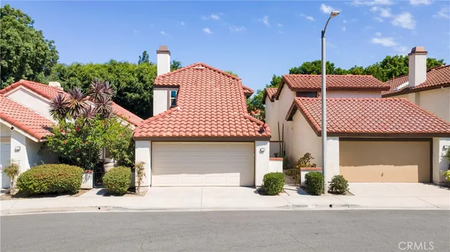 $1,449,000 | 3 Varesa, Irvine, CA 92620